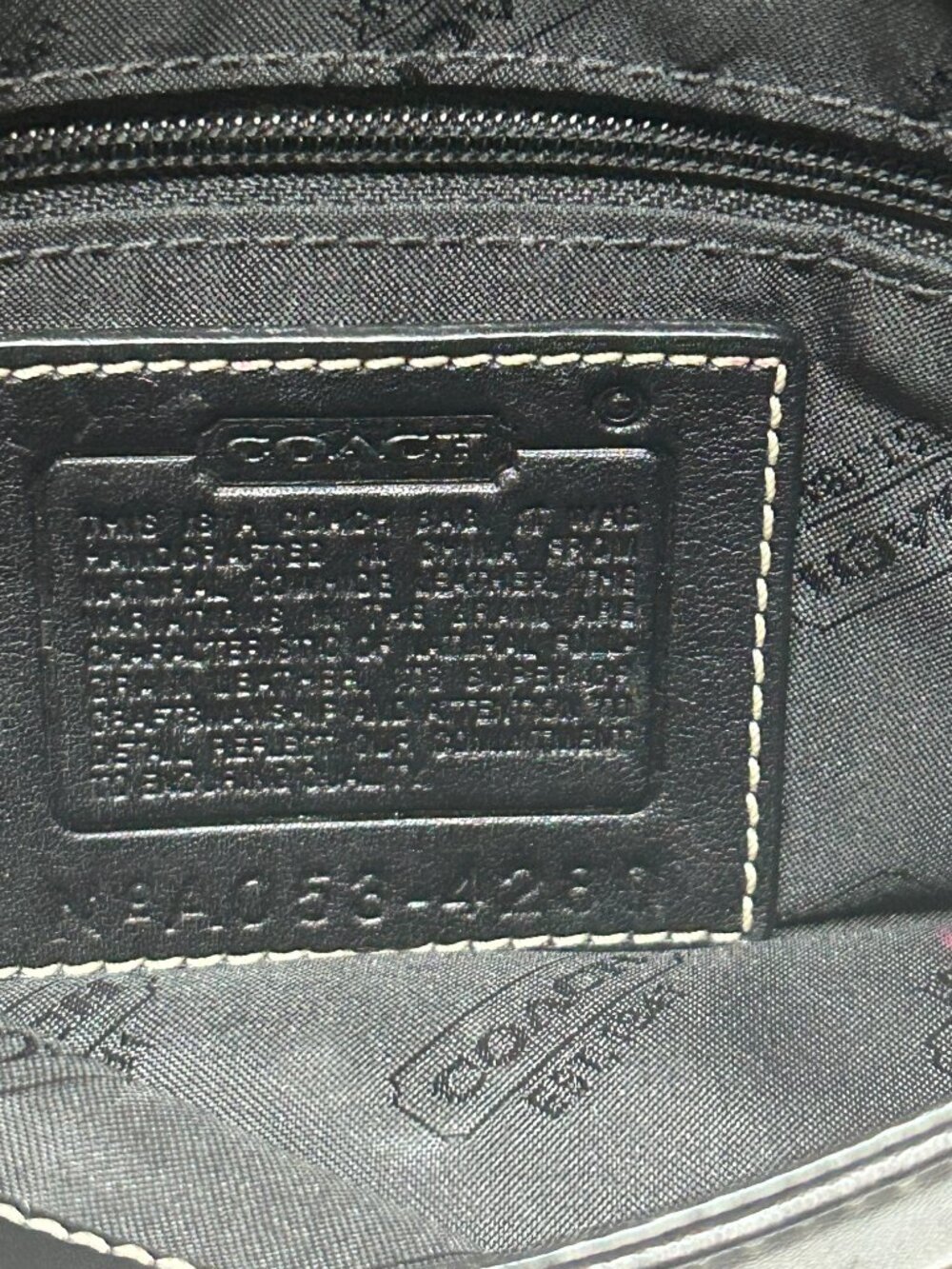 small black leather COACH Vintage crossbody - Picture 10 of 10